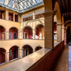 5* Hotel Cour Des Loges Lyon, A Radisson Collection